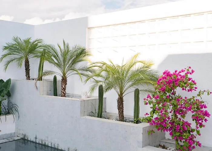 Villa Cosmo - By Yolla Hospitality *